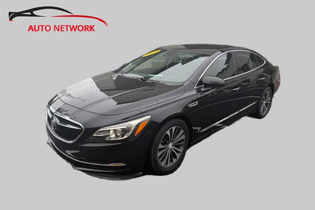 2018 Buick LaCrosse Premium's photo