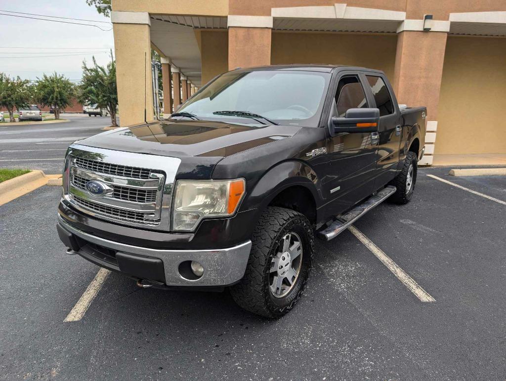 2014 Ford F-150 XLT's photo
