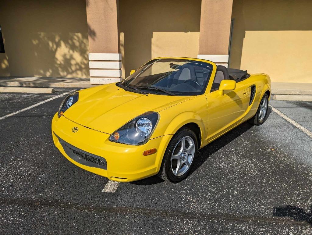 2001 Toyota MR2 Spyder Base