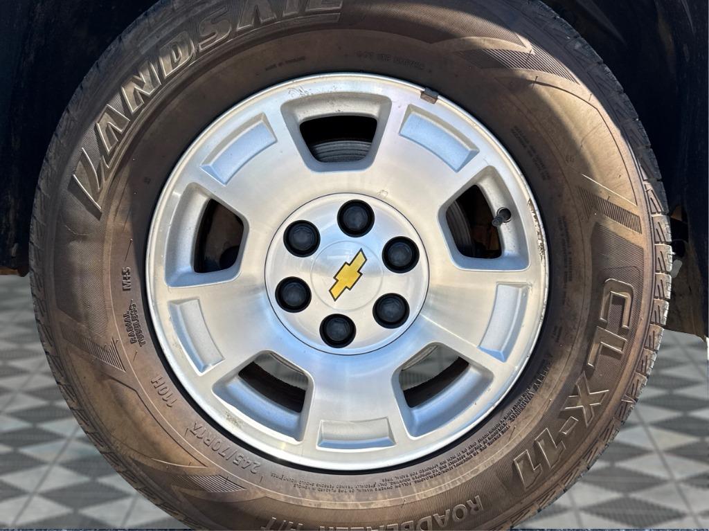 2011 Chevrolet Avalanche LT - Photo 13