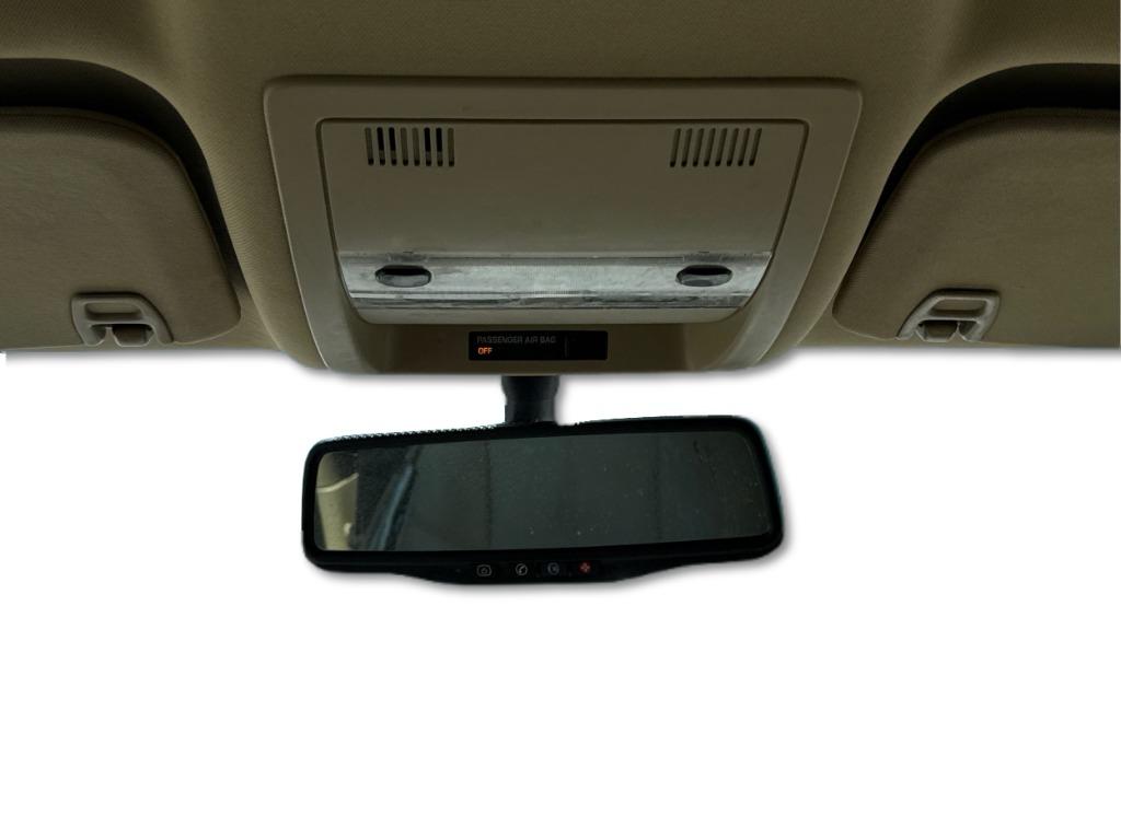 2011 Chevrolet Avalanche LT - Photo 21