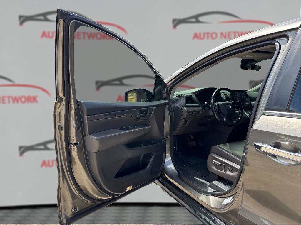 2018 Honda Odyssey EX-L - Photo 16