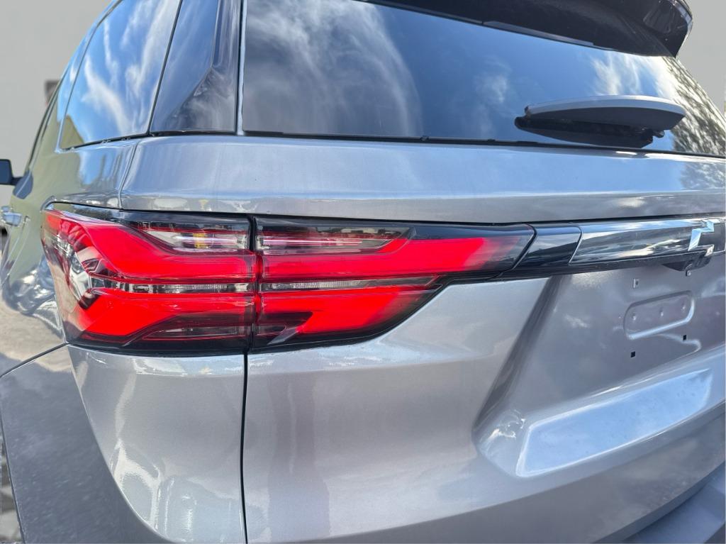 2023 Chevrolet Traverse RS - Photo 37