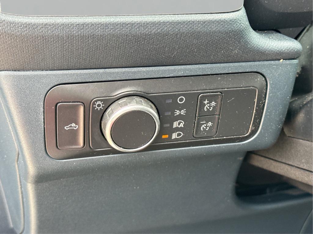 2022 Ford Maverick XL - Photo 29
