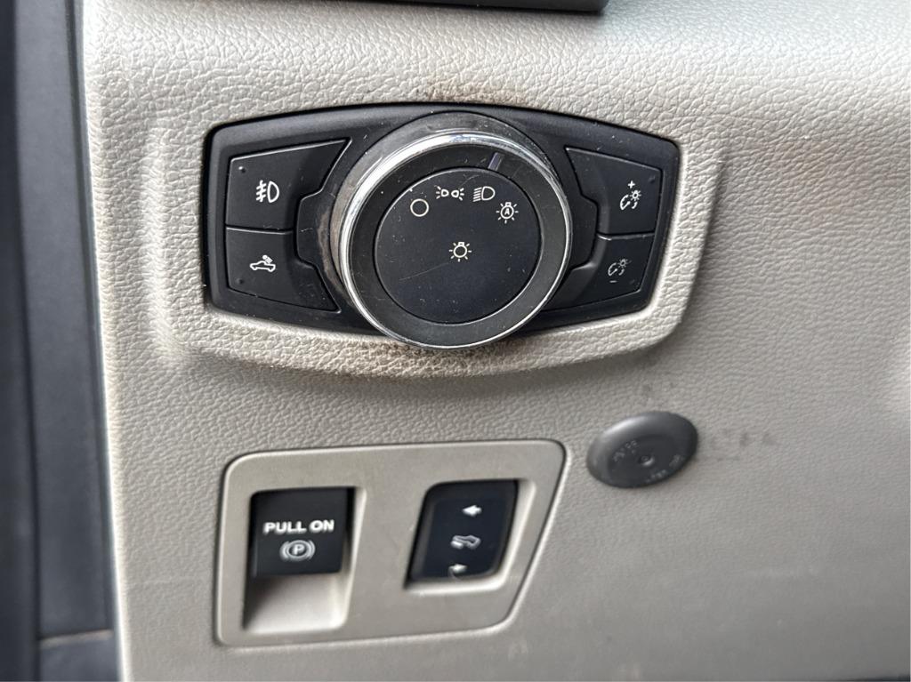 2016 Ford F-150 XLT - Photo 32