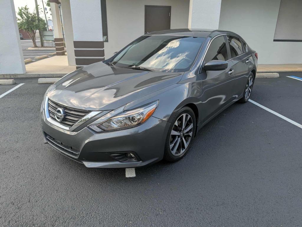 2016 Nissan Altima SR