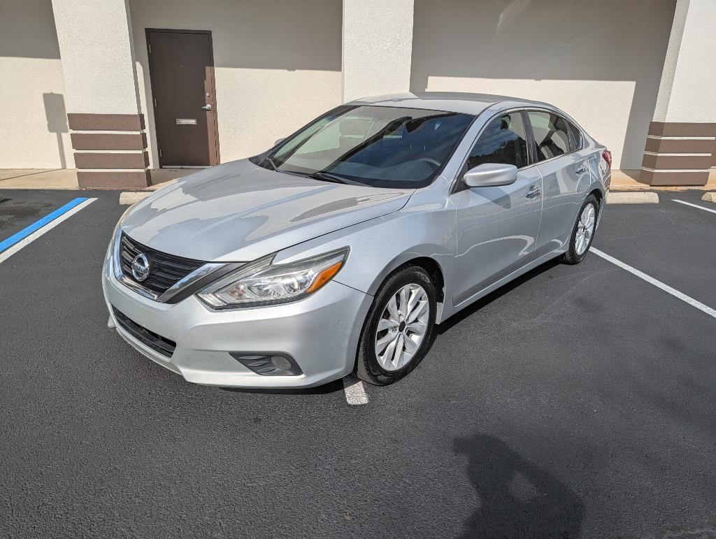 2017 Nissan Altima SV