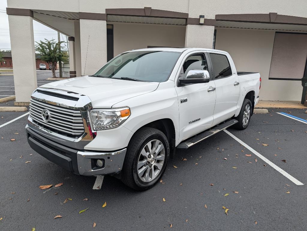 2017 Toyota Tundra Limited's photo
