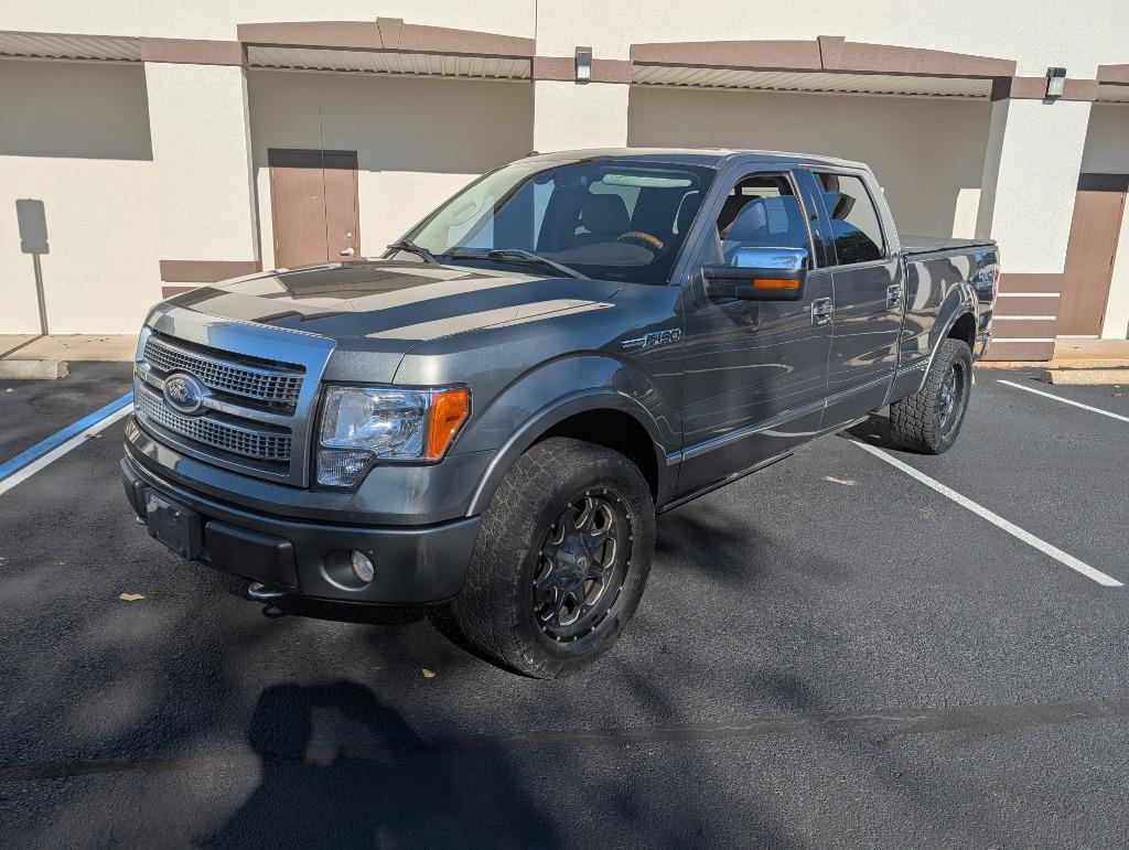 2010 Ford F-150 Platinum's photo