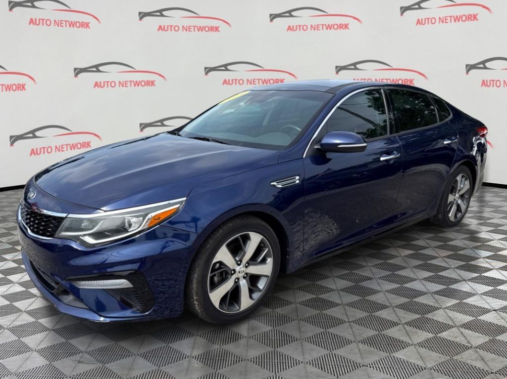2019 Kia Optima S AT's photo