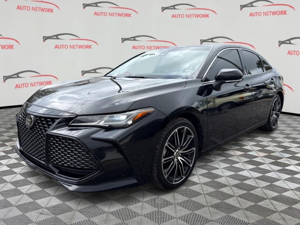 2022 Toyota Avalon Touring's photo